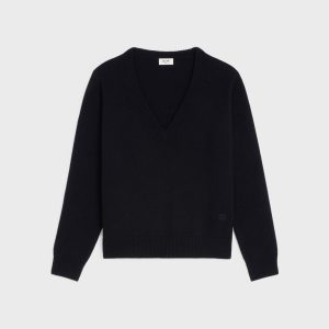 TRIOMPHE V-NECK SWEATER IN HERITAGE CASHMERE